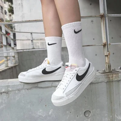 کتونی نایک بلیزر سفید مشکی (Nike Blazer)