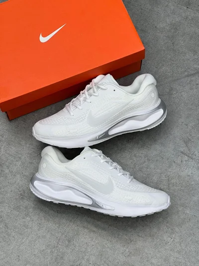 نایک جرنی ران (Nike Journey Run Anthracite)