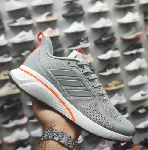کتونی آدیداس کلود فوم( Adidas cloud foam v3)