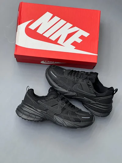 کتونی نایک وی تو کی ران اصلی Nike V2K Run