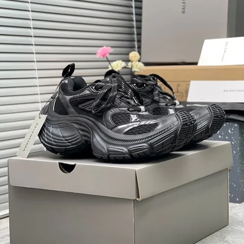 بالنسیاگا 10 ایکس لارج Balenciaga 10XL Sneaker in Black
