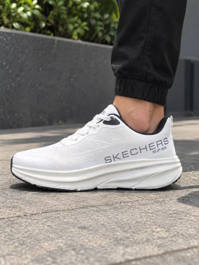 کتونی رانینگ اسکیچرز (Skechers Slip-Ins Max)