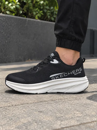 کتونی رانینگ اسکیچرز (Skechers Slip-Ins Max)